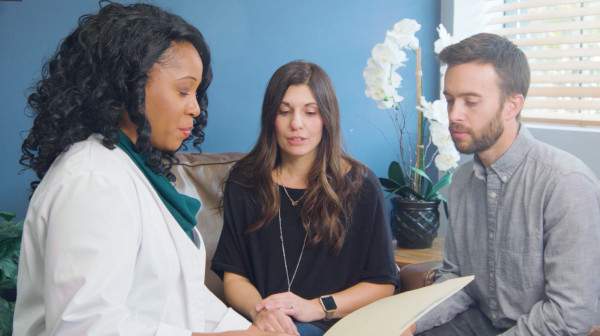 IVF Doctor Explaining Cryostorage Options